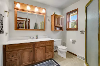 982 W Acorn Dr, Lomira, WI 53048 - Photo 9