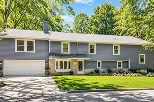 727 E Madison St, Oconomowoc, WI 53066 - Photo 1