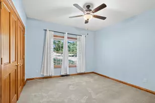 232 Steeple Pointe Cir, Delafield, WI 53018 - Photo 11