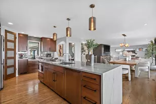 13464 N Lakewood Dr, Mequon, WI 53097 - Photo 11