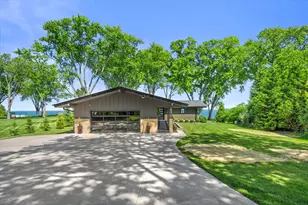 13464 N Lakewood Dr, Mequon, WI 53097 - Photo 71