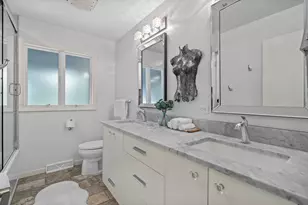 13464 N Lakewood Dr, Mequon, WI 53097 - Photo 23