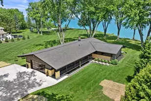 13464 N Lakewood Dr, Mequon, WI 53097 - Photo 65