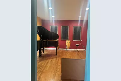 1725 N 19th St, Milwaukee, WI 53205 - Photo 3