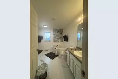 1725 N 19th St, Milwaukee, WI 53205 - Photo 25