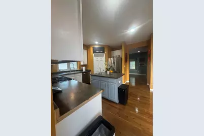 1725 N 19th St, Milwaukee, WI 53205 - Photo 13