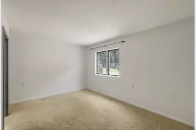 903 W Hazel Ridge Rd, Elkhorn, WI 53121 - Photo 25