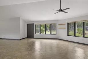 903 W Hazel Ridge Rd, Elkhorn, WI 53121 - Photo 15