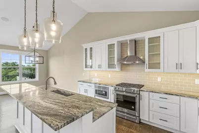 460 S Stone Ridge Dr, Lake Geneva, WI 53147 - Photo 13