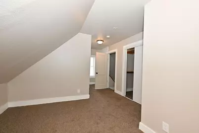 1949 N 25th St, Milwaukee, WI 53205 - Photo 23