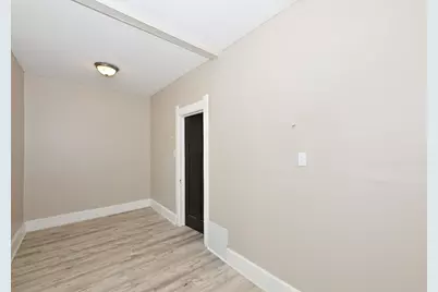 1949 N 25th St, Milwaukee, WI 53205 - Photo 17
