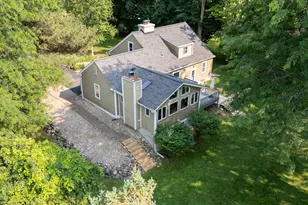 W278N2147 Lakeview Dr, Pewaukee, WI 53072 - Photo 3