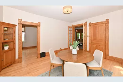 2525 N Pierce St, Milwaukee, WI 53212 - Photo 9
