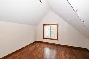 2525 N Pierce St, Milwaukee, WI 53212 - Photo 17