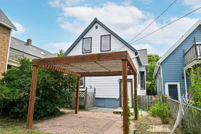 2525 N Pierce St, Milwaukee, WI 53212 - Photo 21