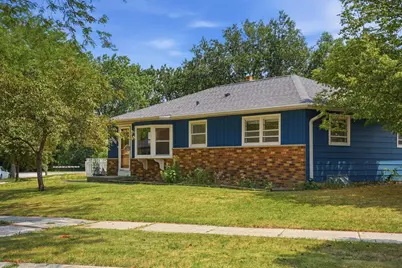 9020 S Chicago Ct, Oak Creek, WI 53154 - Photo 31