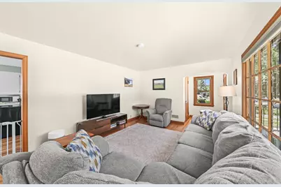 3513 S 48th St, Greenfield, WI 53220 - Photo 11
