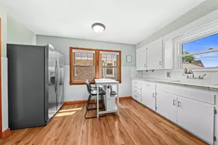 3513 S 48th St, Greenfield, WI 53220 - Photo 13