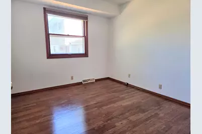 4726  69th St, Kenosha, WI 53142 - Photo 11