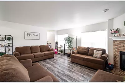 2200  Patrick Ln #2202, Waukesha, WI 53188 - Photo 31