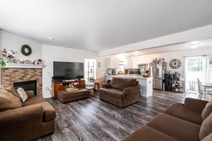 2200 Patrick Ln, Waukesha, WI 53188 - Photo 29