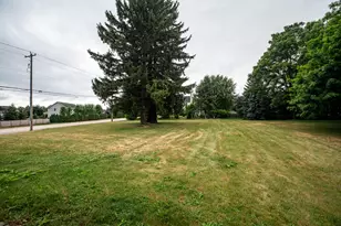 2200 Patrick Ln, Waukesha, WI 53188 - Photo 55