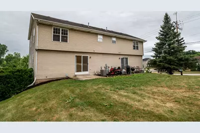 2200  Patrick Ln #2202, Waukesha, WI 53188 - Photo 53