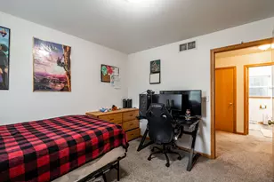 2200 Patrick Ln, Waukesha, WI 53188 - Photo 41