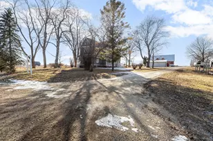 1615 Ulao Parkway, Grafton, WI 53024 - Photo 35