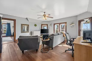 1615 Ulao Parkway, Grafton, WI 53024 - Photo 23