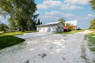 1615 Ulao Parkway, Grafton, WI 53024 - Photo 19