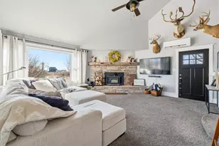 1615 Ulao Parkway, Grafton, WI 53024 - Photo 9