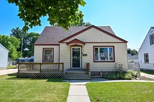 3634 S 24th St, Milwaukee, WI 53221 - Photo 5