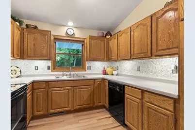 4703  Broadway St, Manitowoc, WI 54220 - Photo 5