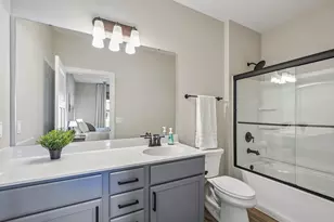 W242N5623 Peppertree Dr, Sussex, WI 53089 - Photo 19