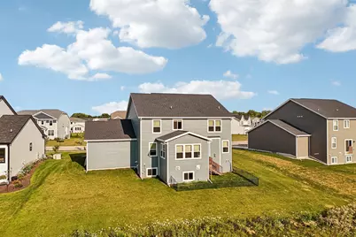 W242N5623  Peppertree Dr, Sussex, WI 53089 - Photo 61