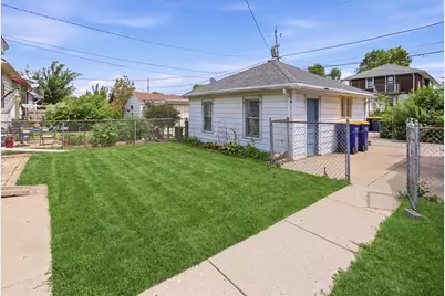 1338 S 76th St, West Allis, WI 53214 - Photo 39