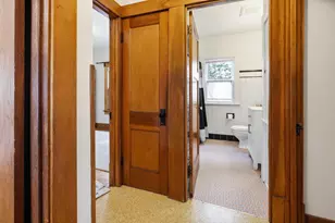 1338 S 76th St, West Allis, WI 53214 - Photo 23