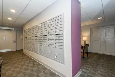 2525 S Shore Dr #16D, Milwaukee, WI 53207 - Photo 43