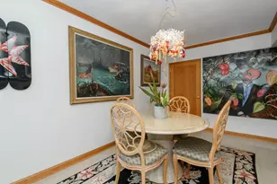2525 S Shore Dr, Milwaukee, WI 53207 - Photo 23