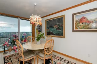2525 S Shore Dr, Milwaukee, WI 53207 - Photo 21