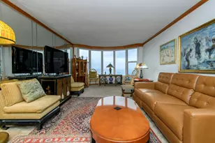 2525 S Shore Dr, Milwaukee, WI 53207 - Photo 35