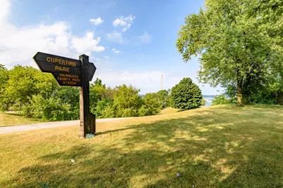 2525 S Shore Dr #16D, Milwaukee, WI 53207 - Photo 45