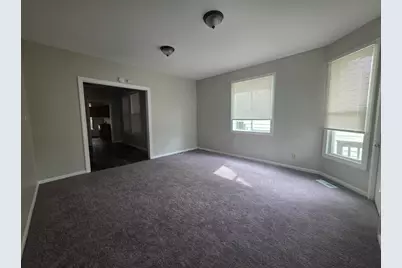 1435  Villa St, Racine, WI 53403 - Photo 13