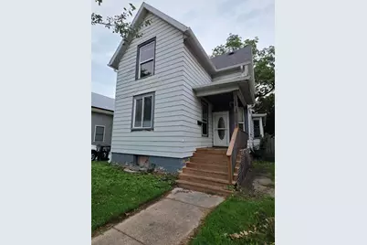 1435  Villa St, Racine, WI 53403 - Photo 1