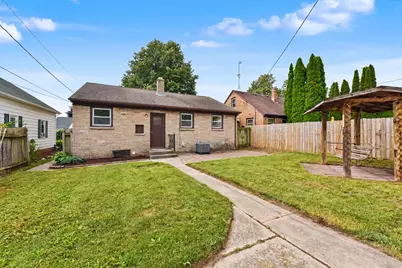 1726  Grams Ct, Sheboygan, WI 53081 - Photo 25