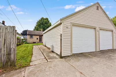 1726  Grams Ct, Sheboygan, WI 53081 - Photo 27