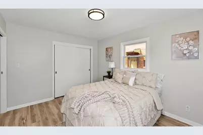 1726  Grams Ct, Sheboygan, WI 53081 - Photo 15