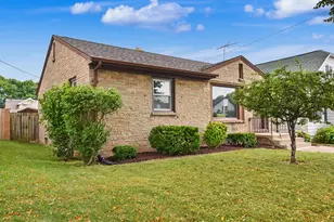 1726 Grams Ct, Sheboygan, WI 53081 - Photo 1