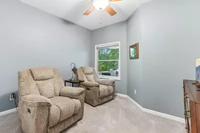 3187 S Waterford Ct, New Berlin, WI 53151 - Photo 17